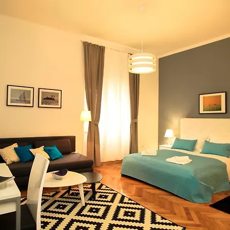 Contarini Luxury 4* Split
